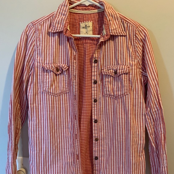 Women’s button up long sleeve - Picture 2 of 2